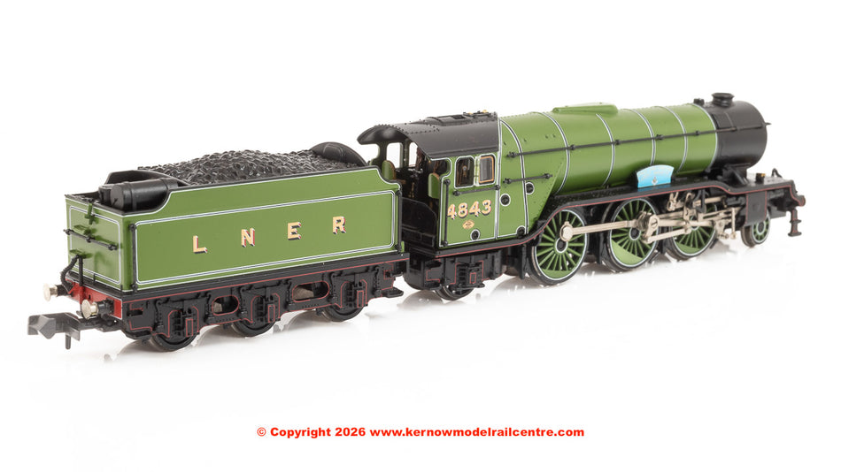 372-611SF Graham Farish LNER V2 4843 Kings Own Yorkshire Light
