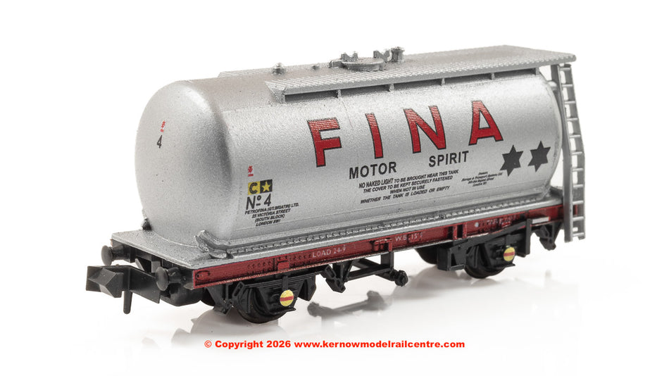 NR76P Peco Tank Wagon in Fina Motor Spirit livery