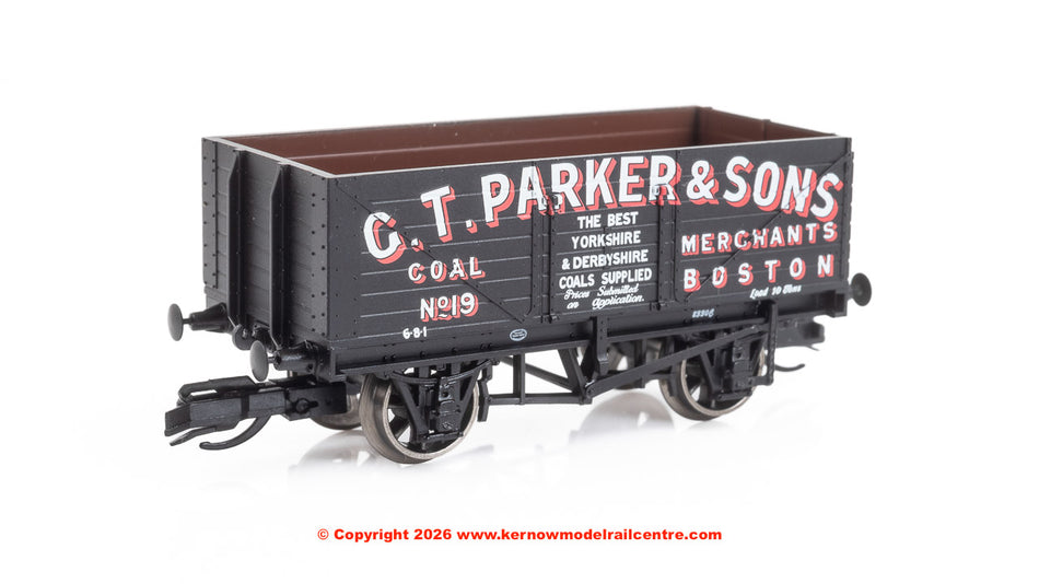 TT6040 Hornby 7 Plank Wagon - G T Parker & Sons