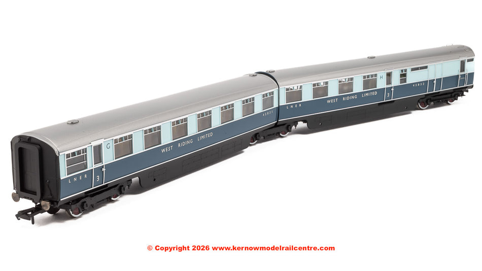 R40480 Hornby LNER West Riding Limited Open Third & Brake Third