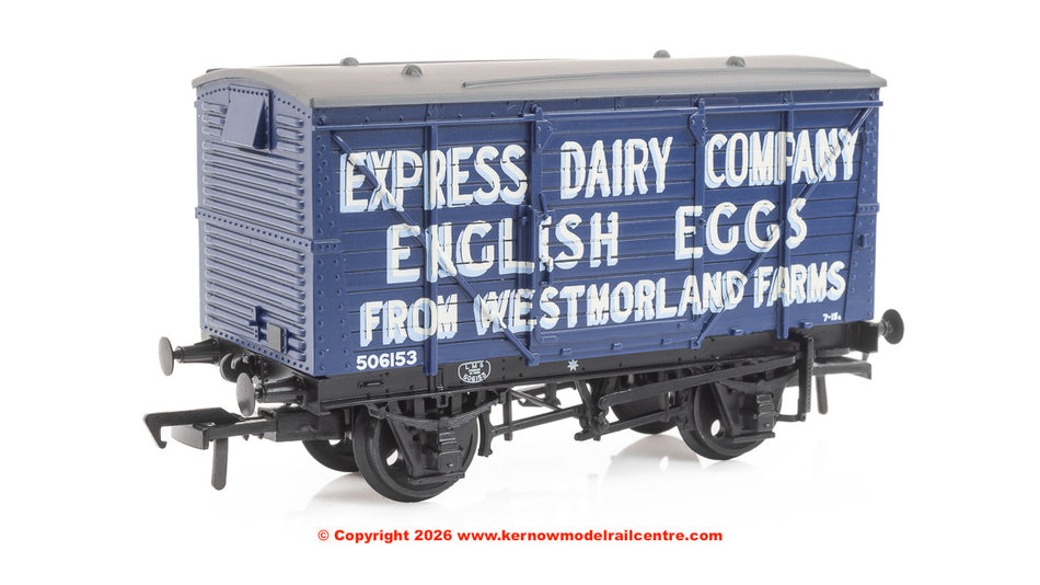 37-807A Bachmann LMS 12T Planked Ventilated Van 'Express Dairy C