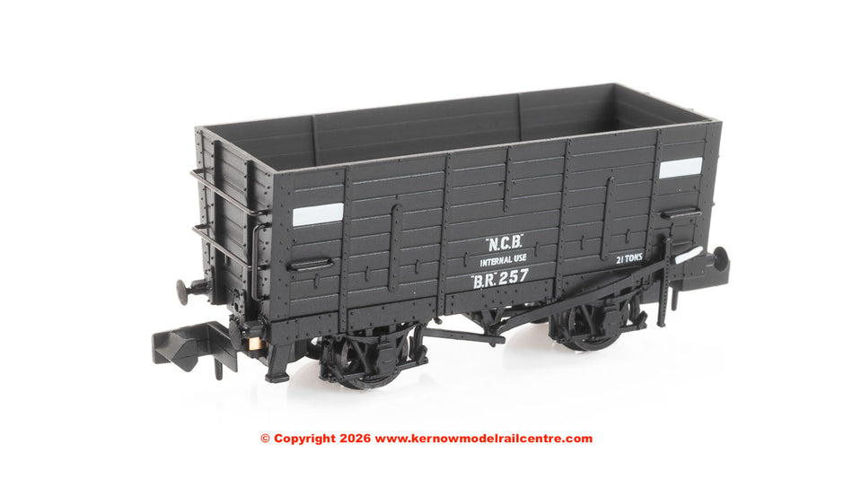 373-378 Graham Farish NER P7 Coal Hopper NCB Black