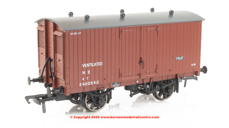 930013 Rapido GNR 8 Ton Van - BR No.E420542