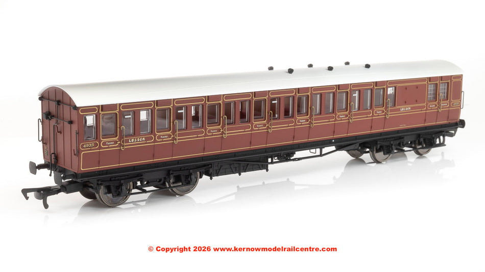 E86025 EFE Rail 54ft non-Corridor Brake Third LBSCR Raw Umber