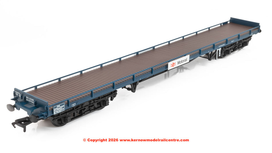 38-902B Bachmann BR FVX Carflat Wagon BR Blue 'Motorail'