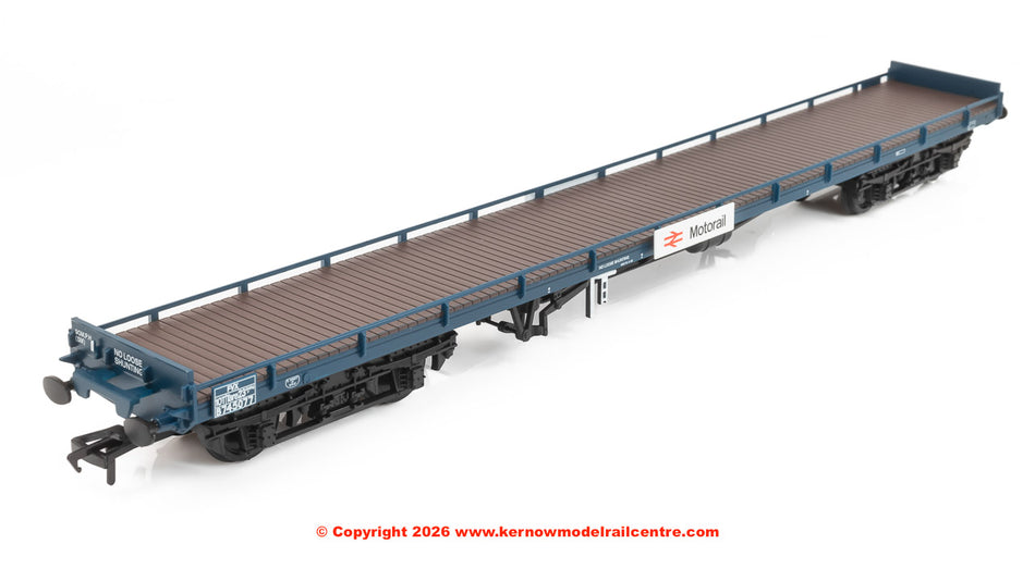 38-902B Bachmann BR FVX Carflat Wagon BR Blue 'Motorail'