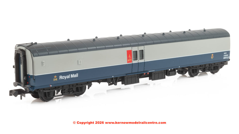374-902B Graham Farish BR Mk1 POS Post Office Sorting Van BR Blu