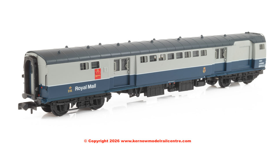 374-902B Graham Farish BR Mk1 POS Post Office Sorting Van BR Blu