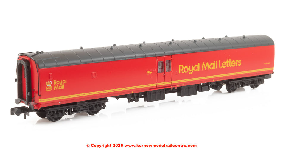 374-903A Graham Farish BR Mk1 POS Post Office Sorting Van Royal
