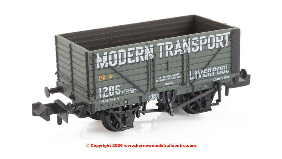 377-129 Graham Farish 8 Plank Wagon End Door 'Modern Transport L