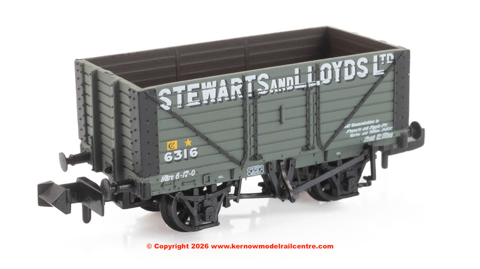 377-150C Graham Farish 8 Plank Wagon Fixed Ends 'Stewarts & Lloy