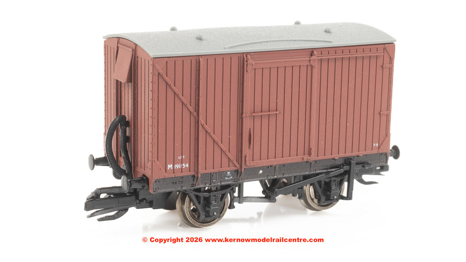 TTR61303 Peco LMS/BR 9ft WB Van - fitted - Pack of 6