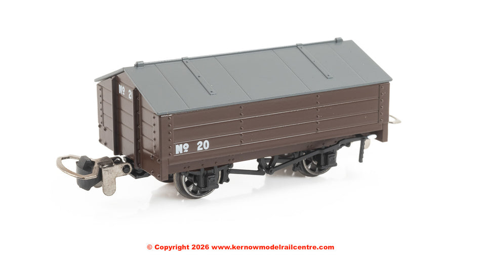 990401 Rapido Peaked Roof Van - Plain Brown No.20