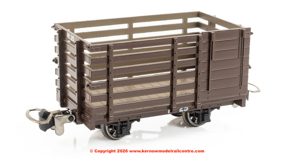 990603 Rapido Livestock Wagon - Plain Brown No.25