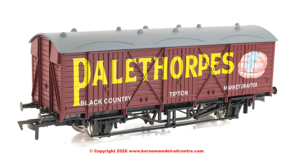 4F-014-051 Dapol Fruit D Van Palethorpe Sausages