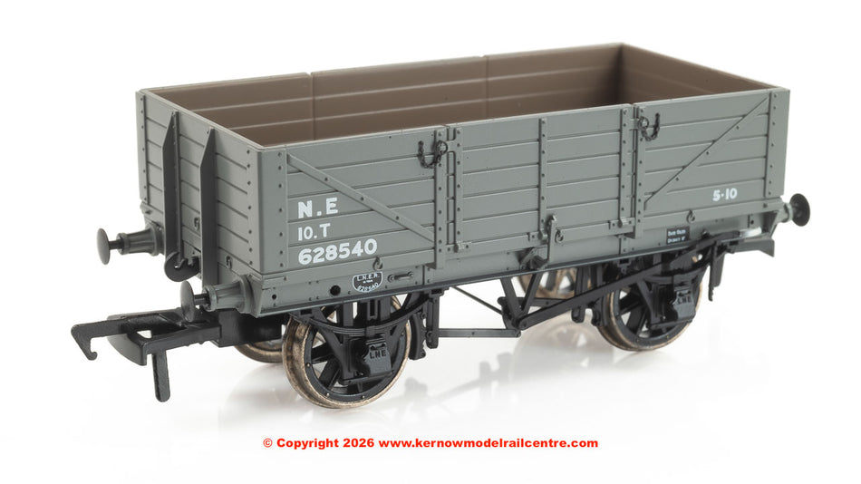 972012 Rapido GER Dia.17 5-plank - LNER (post-36) No.628540