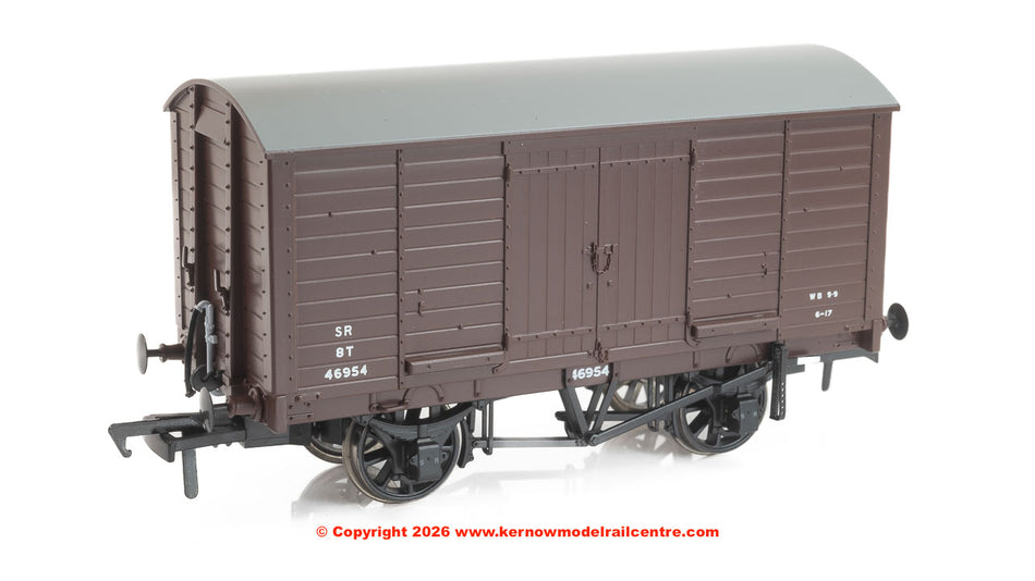 979012 Rapido LB&SCR Dia.8 Van - SR (post-36) No.46954