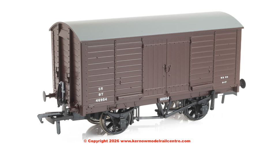 979012 Rapido LB&SCR Dia.8 Van - SR (post-36) No.46954