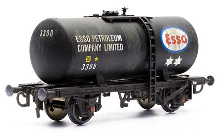 C036 Dapol Class B Tanker Wagon Kit Esso