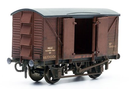 C041 Dapol 10 Ton Ventilated Meat Van Kit