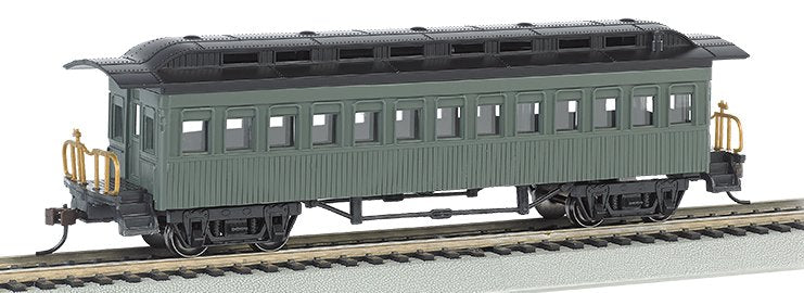 13405 Bachmann HO 1860 - 1880 Coach - Painted, Unlettered Green