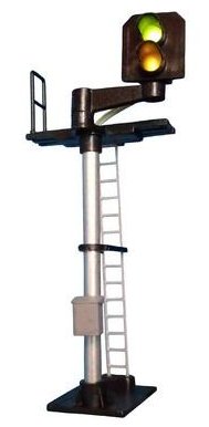 B223R Berko 2 aspect distant (Y/G) standard Right offset square
