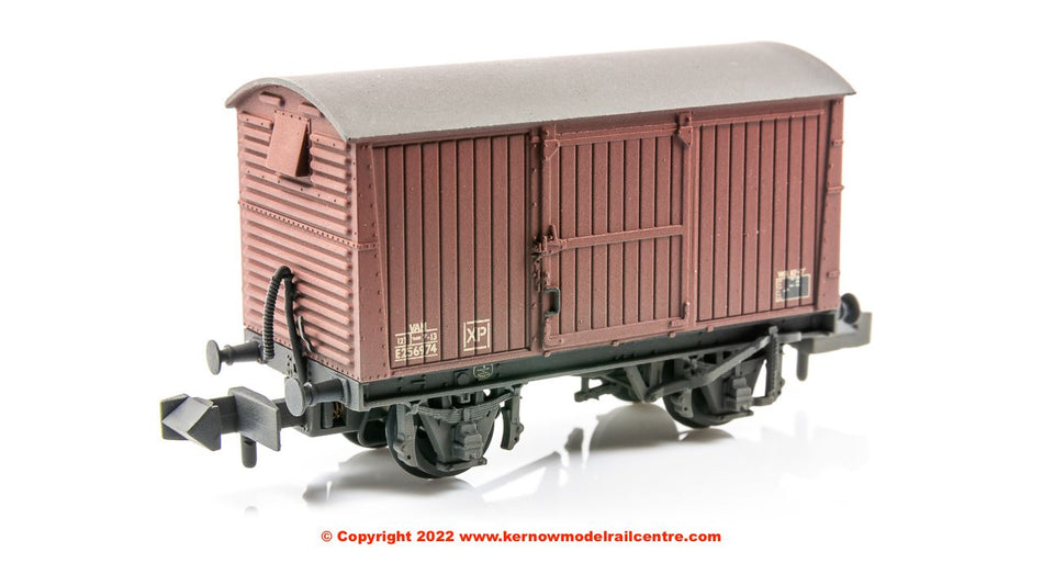 377-981A Graham Farish LNER 12T Ventilated Van Corrugated