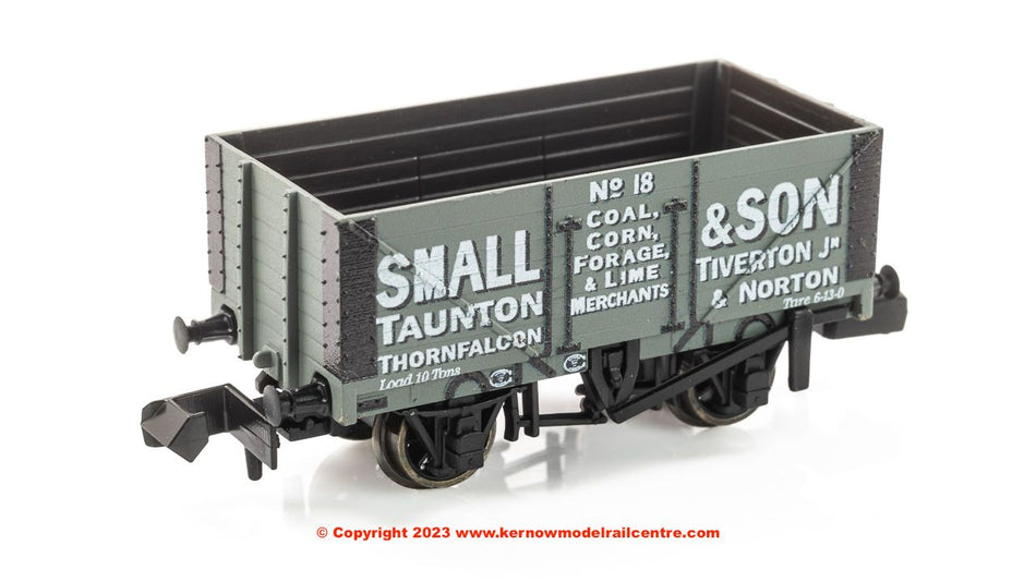 NR7014P Peco 9ft 7 Plank Open Wagon 18 - Small & Son Taunton