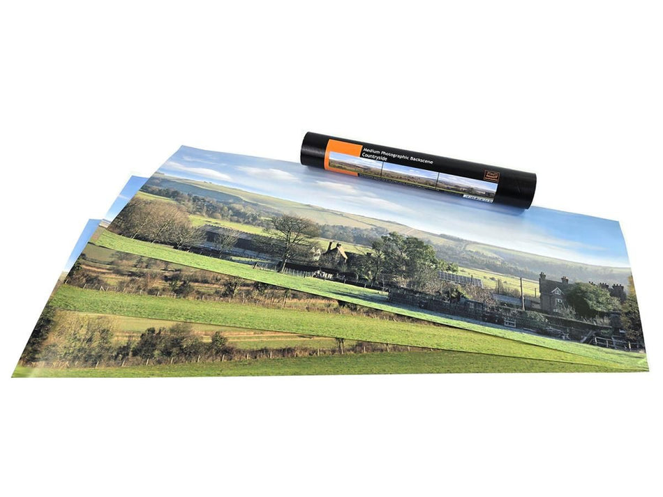 GM3700102 Gaugemaster Countryside Medium Photo Backscene