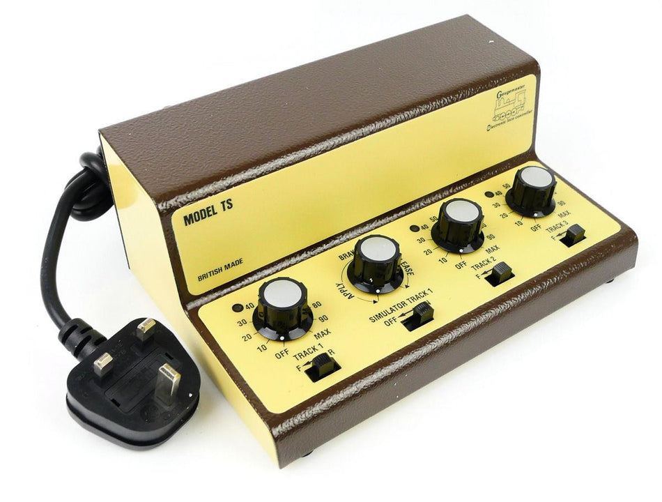 GMC-TS Gaugemaster 3 Track Controller with Simulation on 1 track