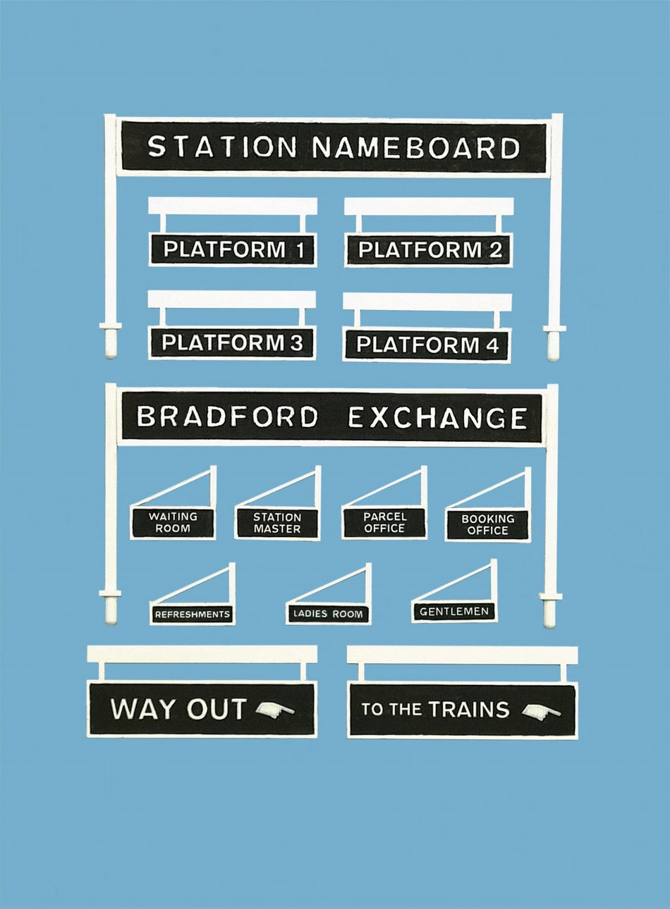 5049 Model Scene Platform Signage