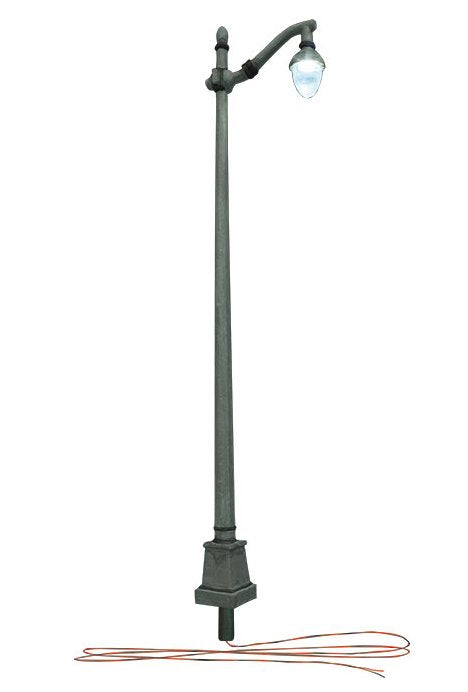 JP5639 Woodland Scenics Arched Cast Iron Street Lights