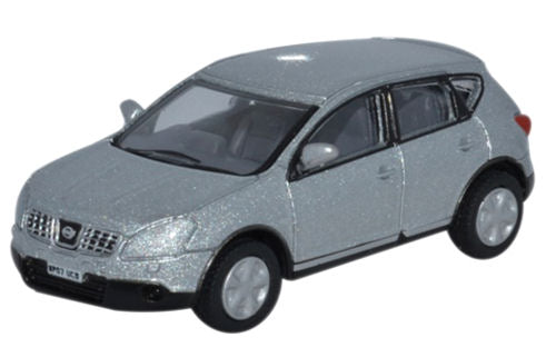 76NQ001 Oxford Diecast Nissan Qashqai - Metallic Faded Denim