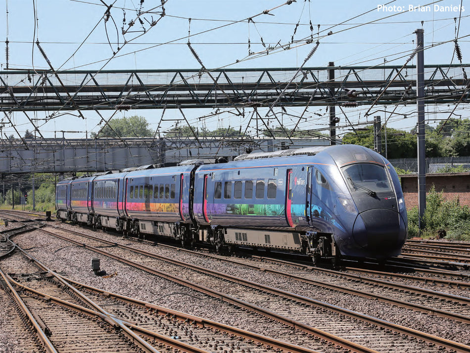 10-2023 Kato Class 802/3 Type Hull Trains 5 Car Set