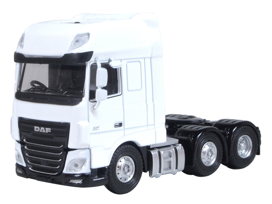 76WHDAFCAB Oxford Diecast DAF XF Euro 6 Cab White