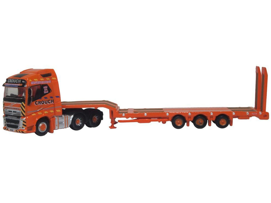NVOL4013 Oxford Diecast Volvo FH4 Semi Low Loader Crouch Recover