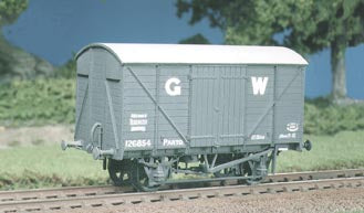 PC565 Parkside GWR 12 ton Box Van kit previously Ratio 565