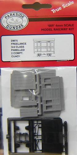 DM75 Dundas Freelance 4 Wheel Panelled 3rd Class Coach