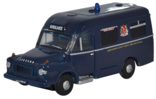 NBED001 Oxford Diecast Bedford/Lomas Ambulance Hereford CC