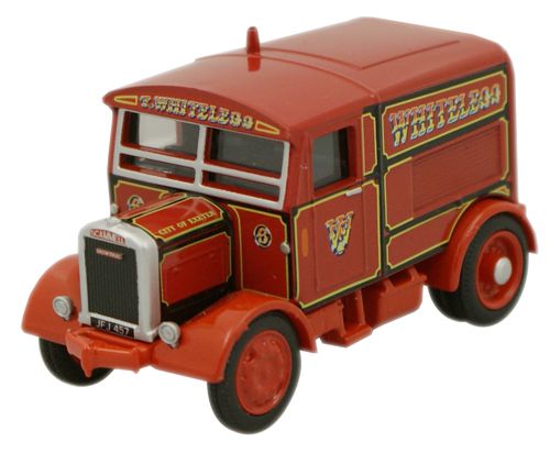 76SST003 Oxford Diecast Scammell Showtractor Whiteleggs