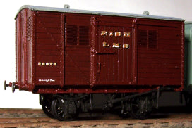 C87 Cambrian LMS 6 / 8 Ton Fish Van D1885 unfitted type