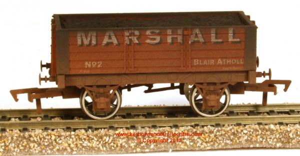 4F-052-002 Dapol 5 Plank Open Wagon 9ft wheelbase number 5