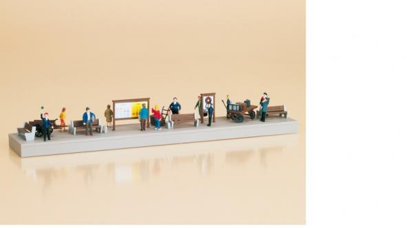 11339 Auhagen HO Platform accessories and figures