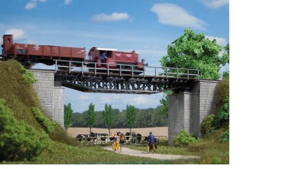 11365 Auhagen HO Railroad Bridge
