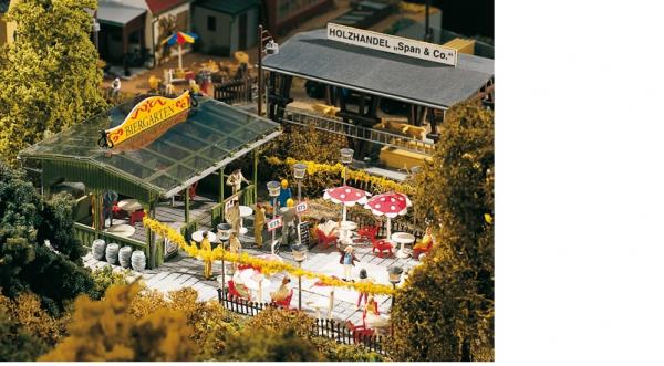 11366 Auhagen HO Beer garden
