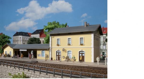 11369 Auhagen HO Station Plottenstein
