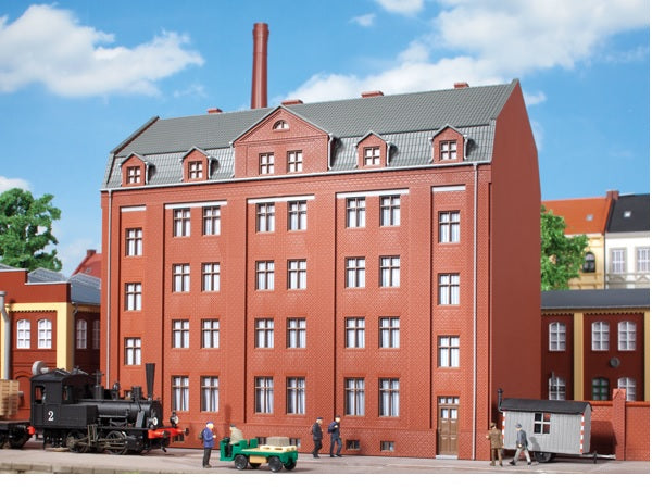 11424 Auhagen HO Factory Administration building