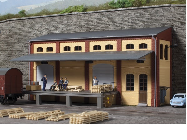 11436 Auhagen HO Half-Relief warehouse