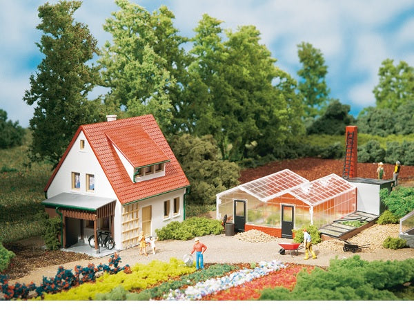12235 Auhagen 1:100 Market garden