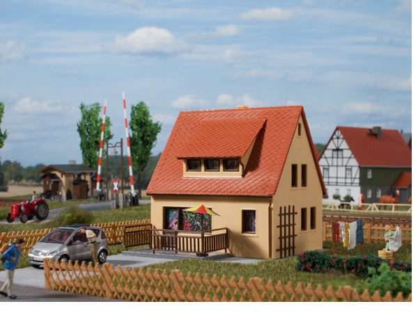 12237 Auhagen 1:100 House Elke
